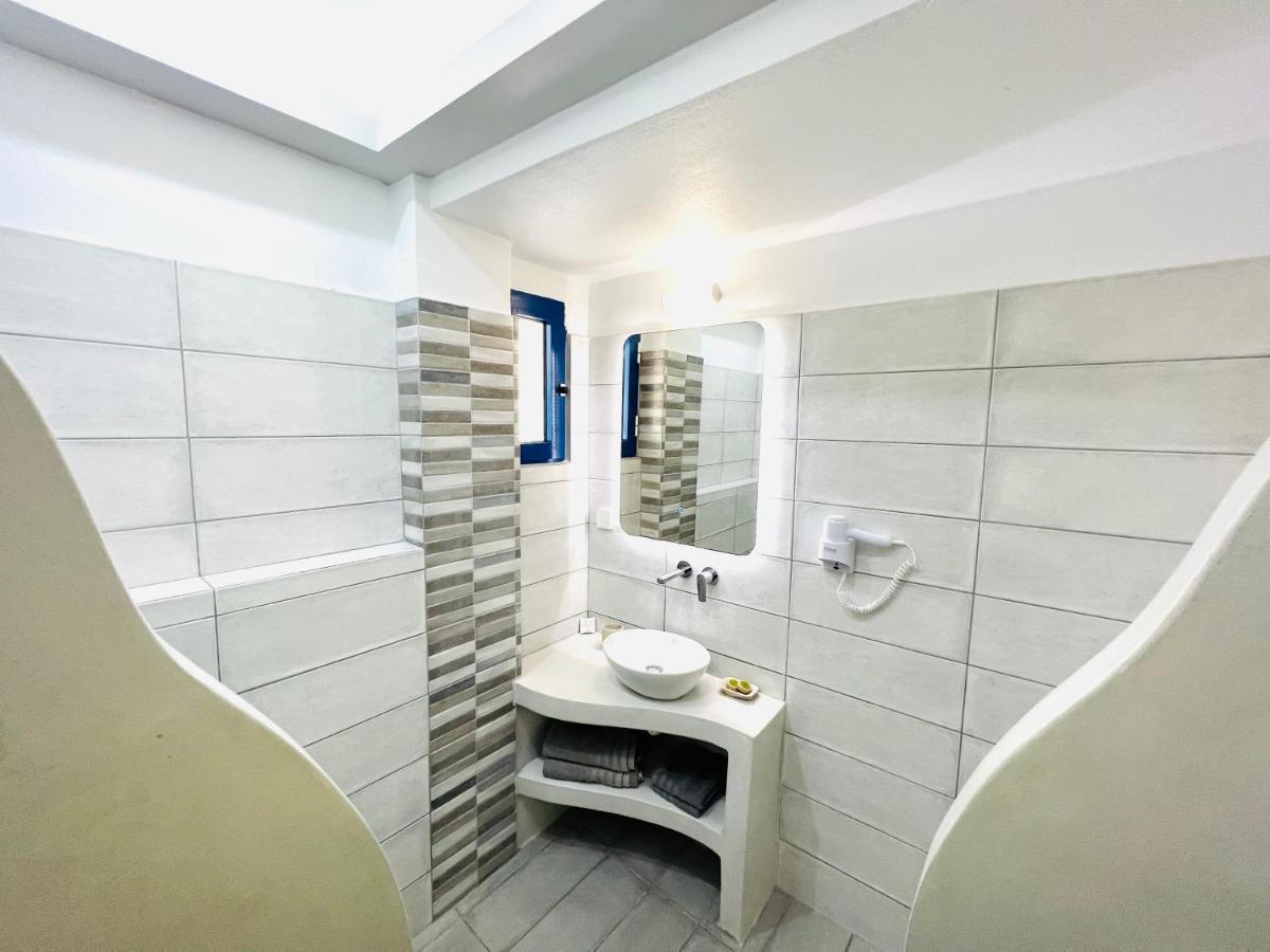 Arapiou Apartments Периволос Екстериор снимка